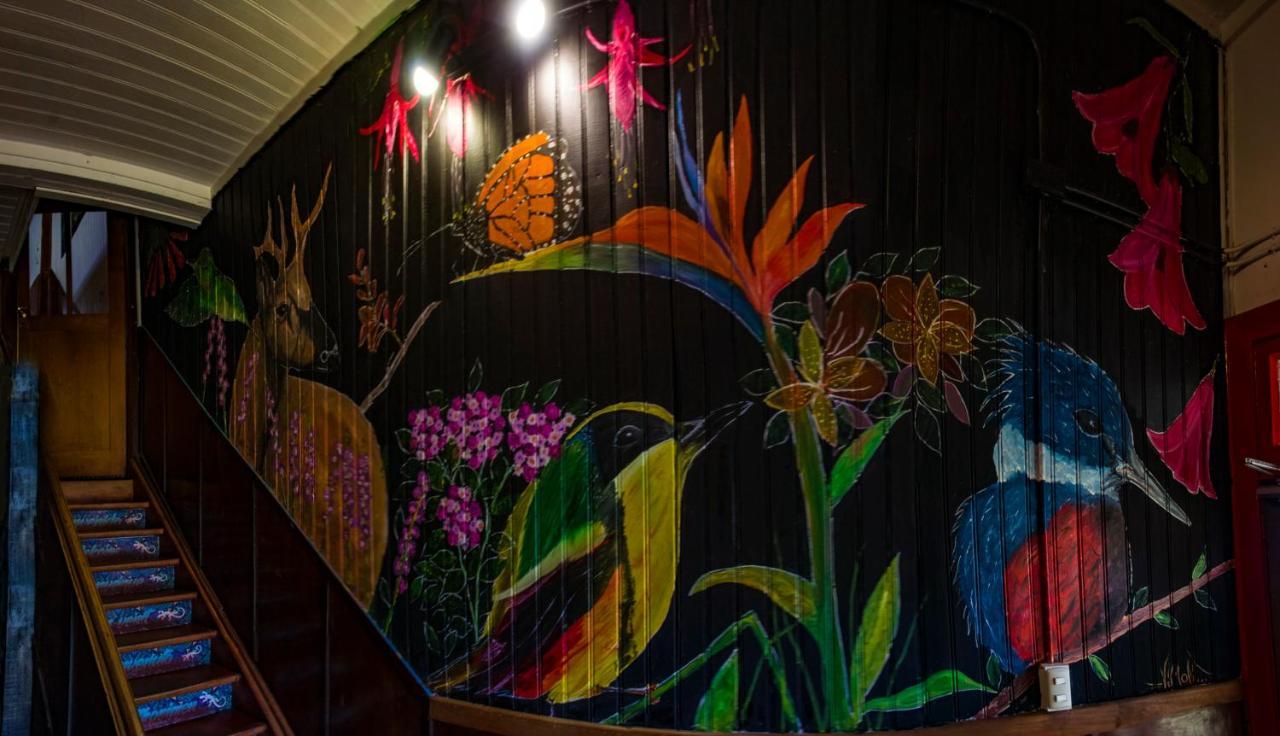 Hostal Casa Margouya Puerto Varas Buitenkant foto